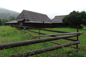 Хата-гражда, Криворівня
